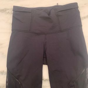 Lululemon cropped legging mesh